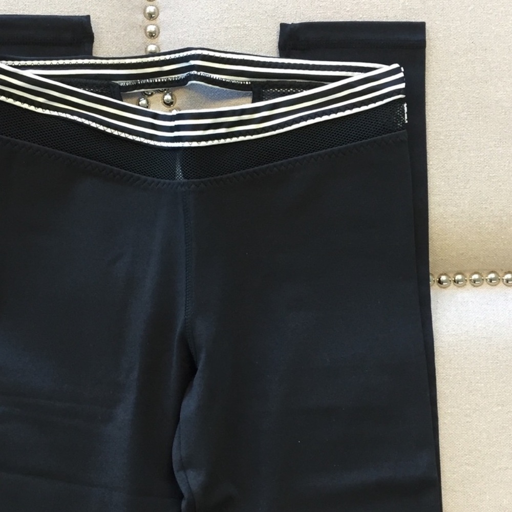 Track & Bliss | Black Leggings